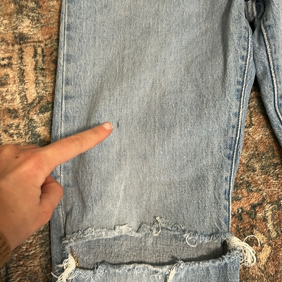 Levi’s - Picture 3 of 7